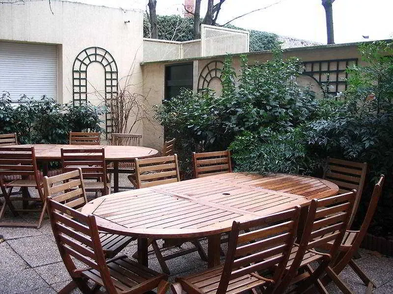 Atypik Hotel Clichy 3*,